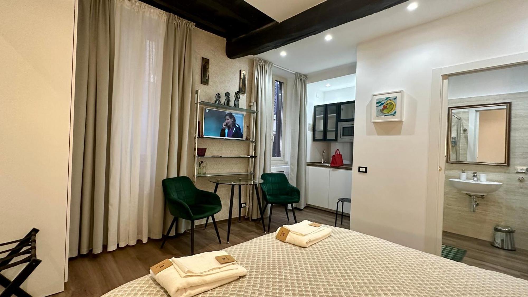 Colosseo Design Apartament โรม ภายนอก รูปภาพ